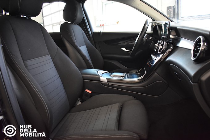 MERCEDES-BENZ GLC 220 d 4Matic Business Extra